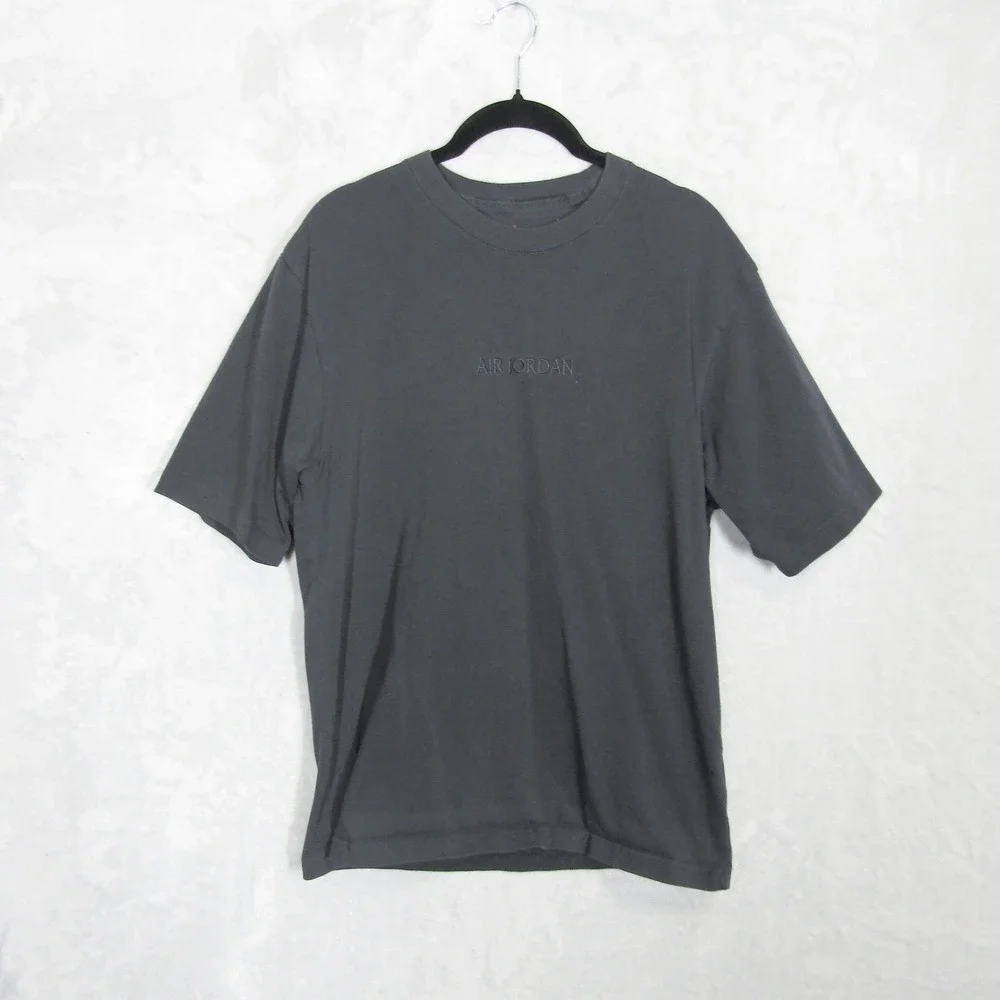 Air Jordan Embroidered Logo T-Shirt Mens Small Jumpman Casual Sport Black Fade